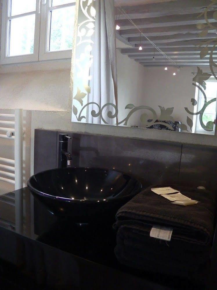 Domaine Du Moulin De Champie - Versailles - Gites & Suites Feucherolles Eksteriør billede